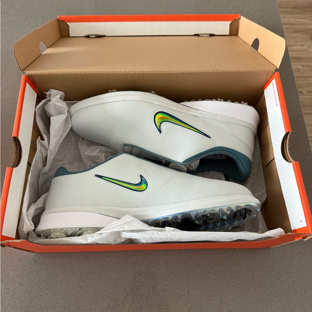 Nike Victory Tour 4 BOA Men Size 11 - Photon Dust Smokey Blue